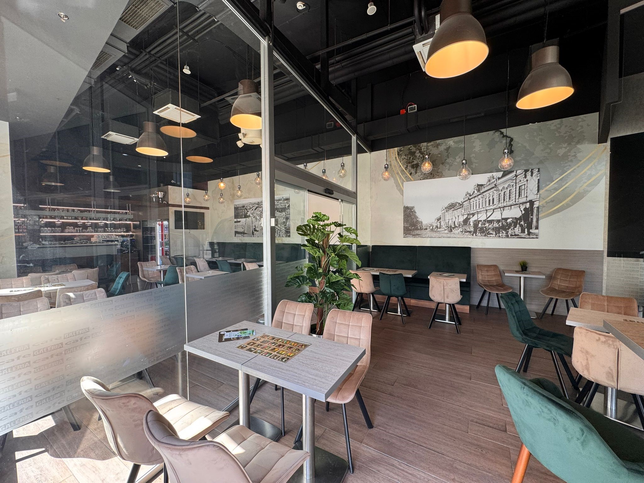 cafe galeria kaviaren